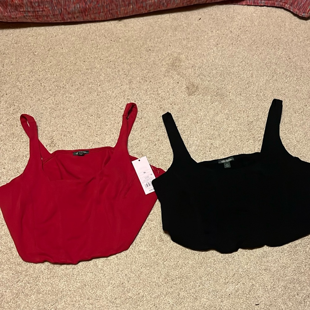 (2 PACK) UNWORN Target Tank Tops